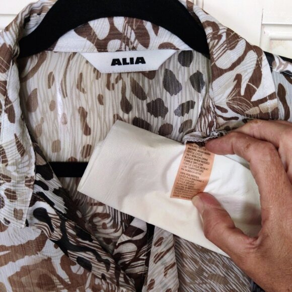 Spanx Faux Leather Leggings, Animal Print, White, Red Tops, 4 Piece, Sz Large - Picture 5 of 16